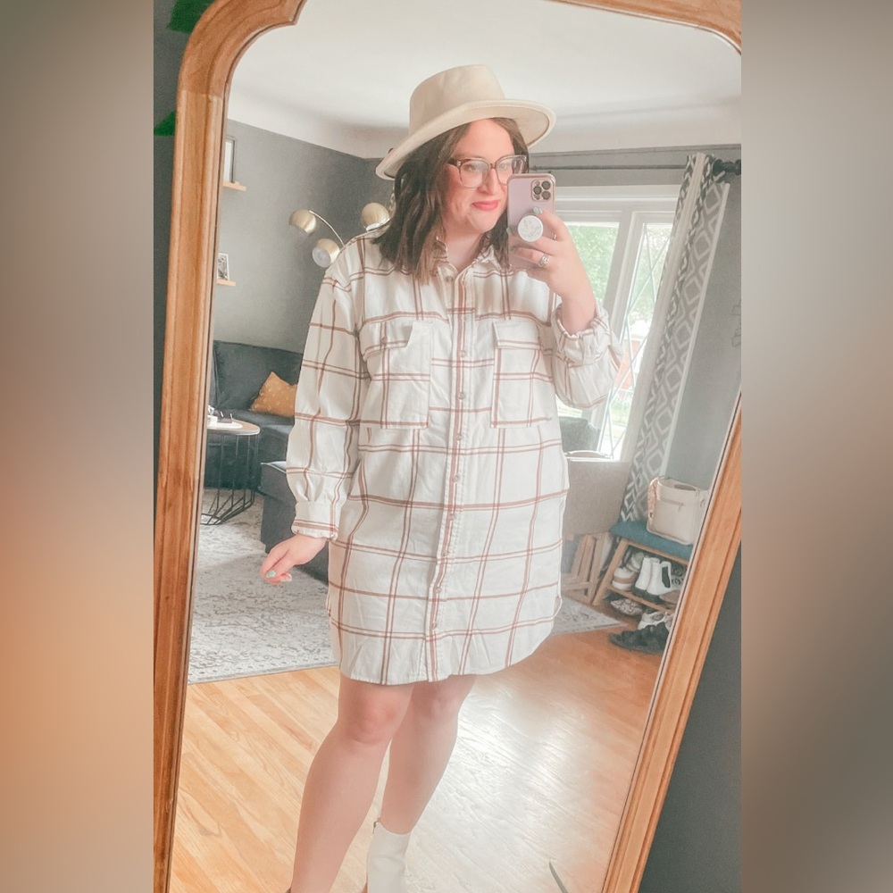 Universal Thread White and Brown Plaid Long Sleeve Dress